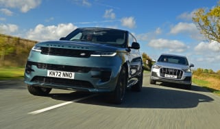 Range Rover Sport and Audi Q7 - front tracking